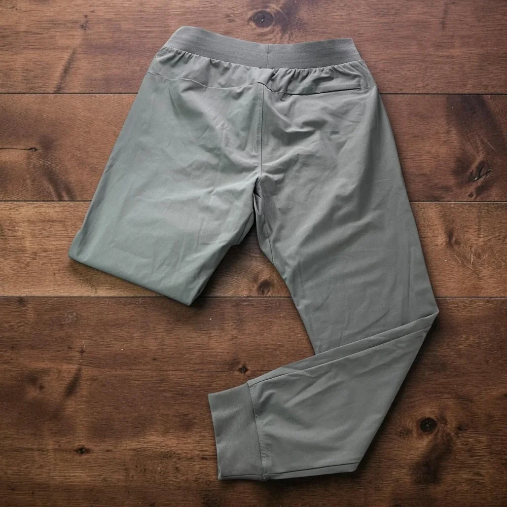 Fabletics Mens Onyx 24-7 Jogger Pants Gray Size M Regular W32 Inseam 28
